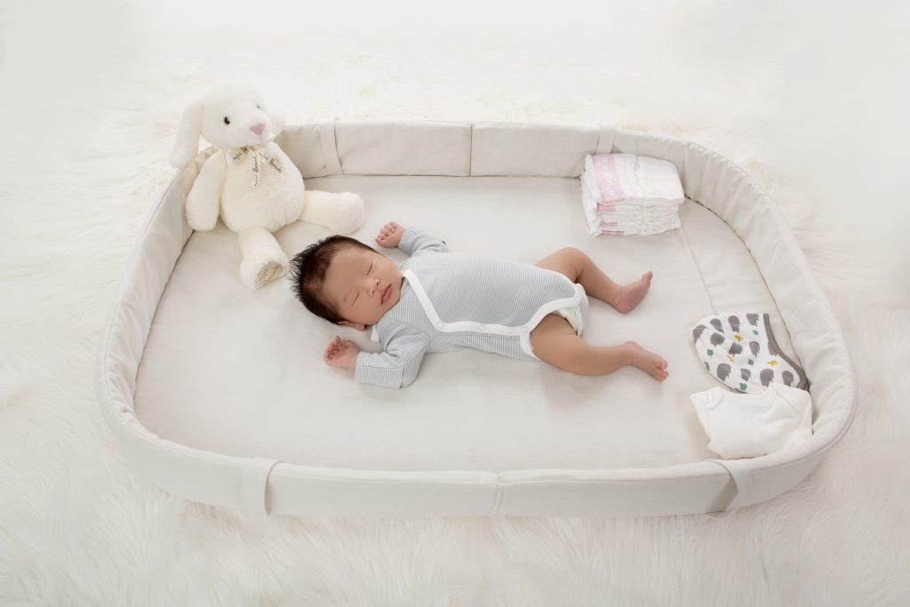 Angel baby box nappy change 